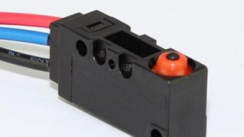 The role and type of waterproof micro switch